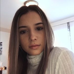 Meet your Posher, Hailey